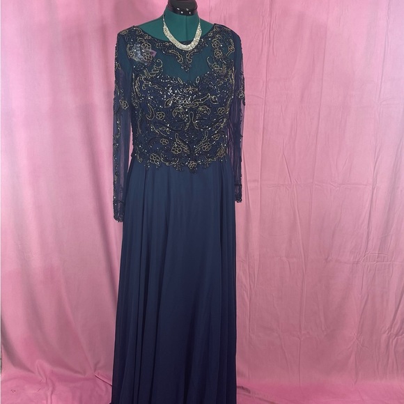 NWT Xscape Mother of the bride dress size 16 - Picture 4 of 6